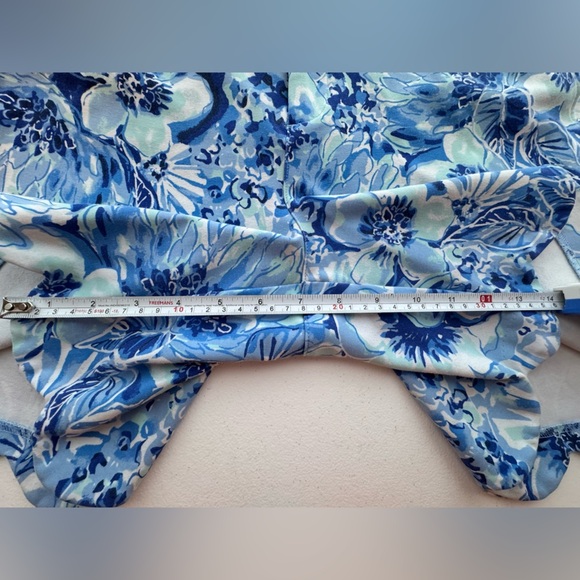 Lilly Pulitzer Darci Shorts Size 16 - Picture 7 of 10